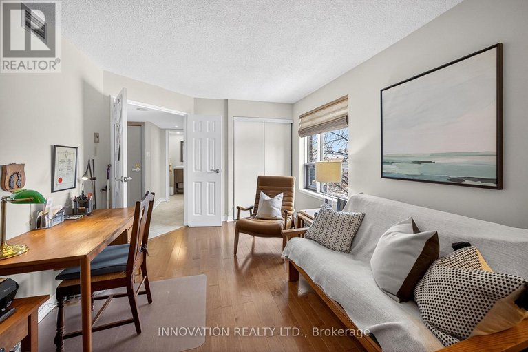 29525639/204-30-charlevoix-street/vanier/ottawa/ontario/K1L8K5_30