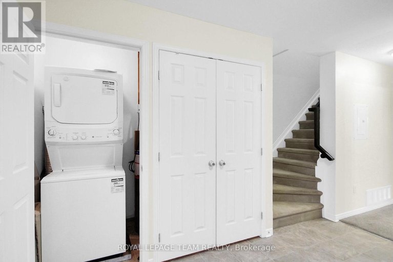 29251198/41-204-shanly-private/stonebridge/ottawa/ontario/K2J5X6_19