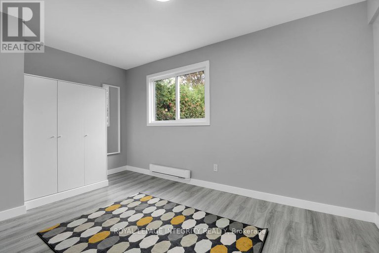 29079650/3-ashwick-court/craig-henrywoodvale/ottawa/ontario/K2G3S4_26