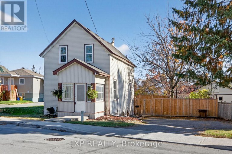 29046409/95-main-street-e/almonte/mississippi-mills/ontario/K0A1A0_1