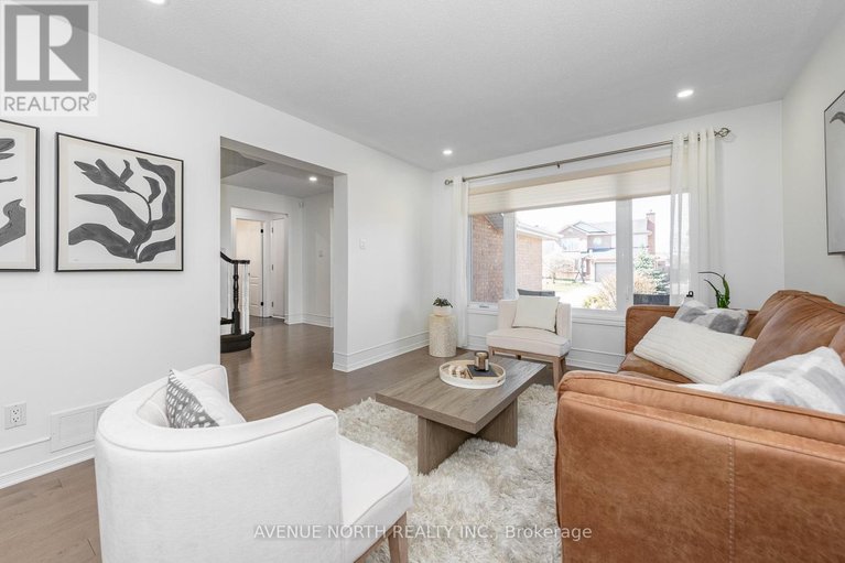 29648629/3028-courtyard-crescent/upper-hunt-club/ottawa/ontario/K1T3R7_5