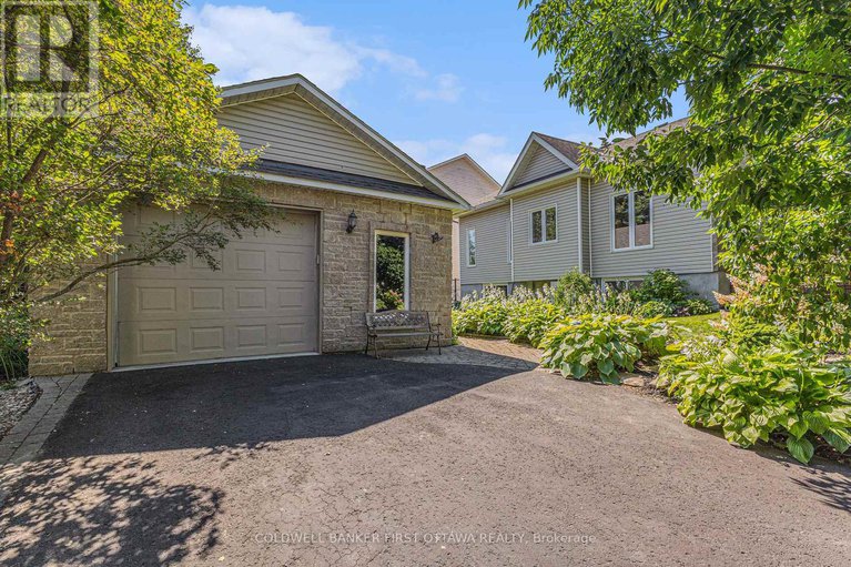 28776188/475-moffatt-street/carleton-place/carleton-place/ontario/K7C4V8_30