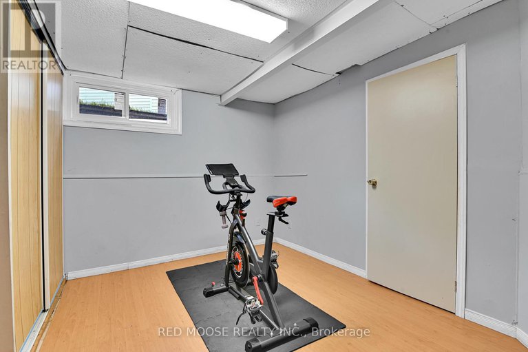 28582295/55-hawley-crescent/bridlewood/ottawa/ontario/K2M1T4_31