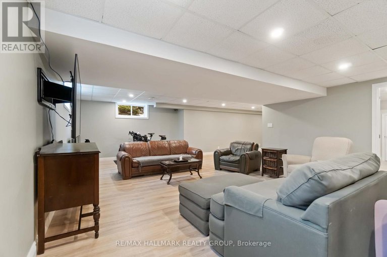 29066036/2030-kingsley-street/clarencerockland-twp/clarence-rockland/ontario/K0A1E0_30