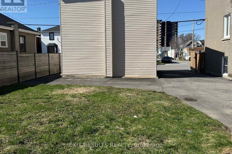 28607259/292-richelieu-avenue/vanier/ottawa/ontario/K1L6K3_6