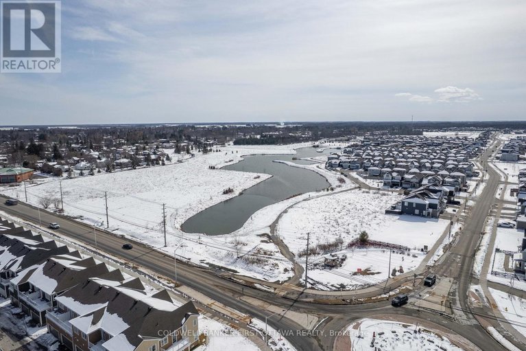 28161394/834-bascule-place/btwn-franktown-rd-fallowfield-rd/ottawa/ontario/K0A2Z0_38