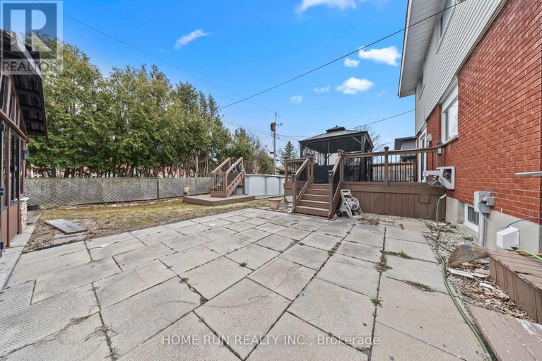 28630029/44-knoxdale-road/manordale/ottawa/ontario/K2G1A3_26