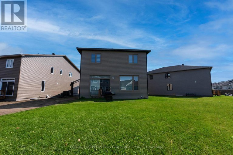 28562614/822-sendero-way-w/remainder-of-stittsville-area/ottawa/ontario/K2S2W8_4