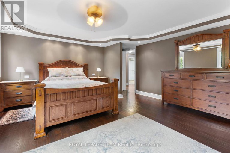 28424968/524-broadview-avenue/mckellarhighland/ottawa/ontario/K2A2L4_19