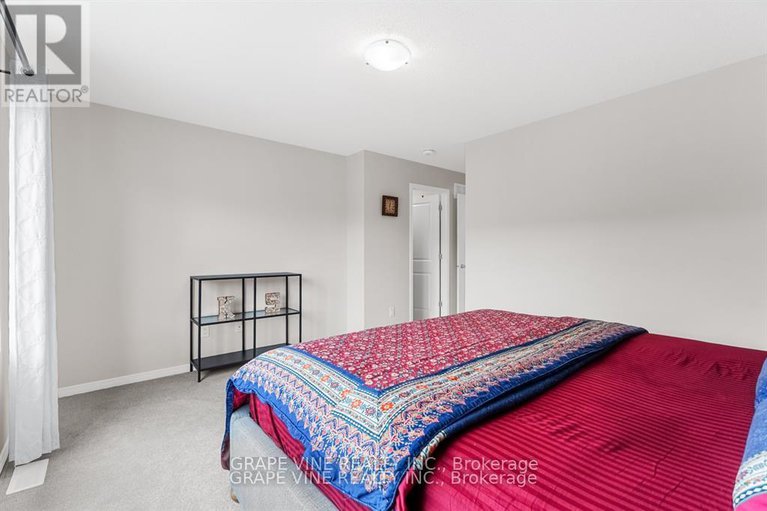 28496874/678-taliesin-crescent/remainder-of-stittsville-area/ottawa/ontario/K2S2W5_21