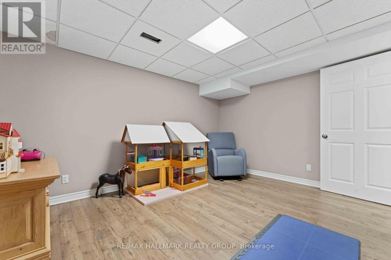 29047250/661-arc-en-ciel-street/fallingbrookgardenway-south/ottawa/ontario/K4A3H8_36