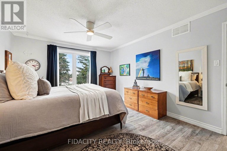 29569368/78-jarlan-terrace/katimavik/ottawa/ontario/K2L3K9_18