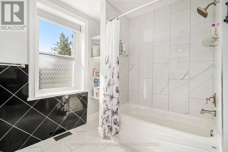 29173640/1674-landry-road/clarencerockland-twp/clarence-rockland/ontario/K0A1N0_22