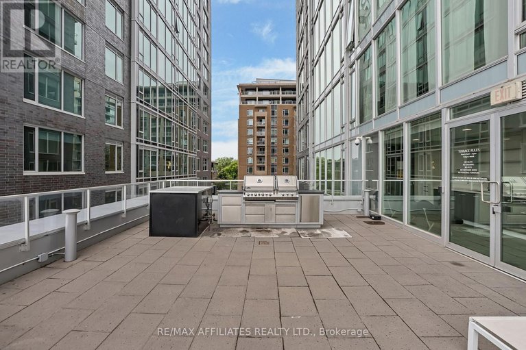 28545690/1807-111-champagne-avenue-s/west-centre-town/ottawa/ontario/K1S5V3_24