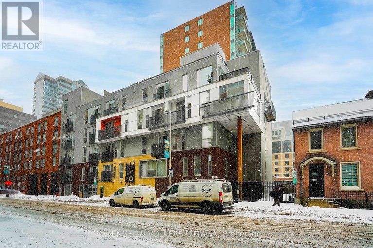 29426650/104-360-cumberland-street/lower-townbyward-market/ottawa/ontario/K1N0B1_3