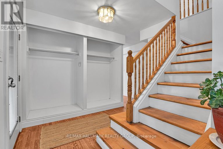 28631484/33-rockcliffe-way/lindenlea/ottawa/ontario/K1M1B3_4