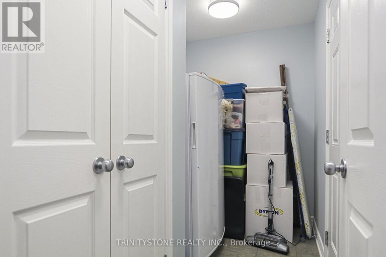 28552105/422-statewood-drive/morgans-grantsouth-march/ottawa/ontario/K2K0B7_29