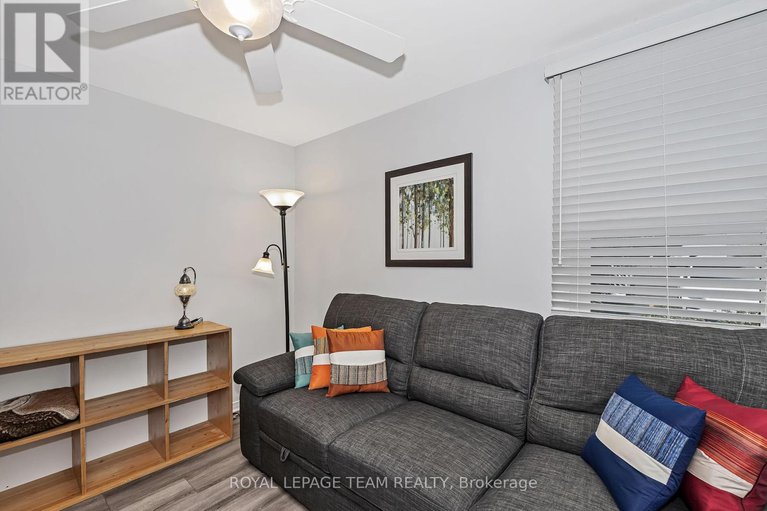 28918766/1095-ambleside-drive/woodroffe/ottawa/ontario/K2B8E2_5