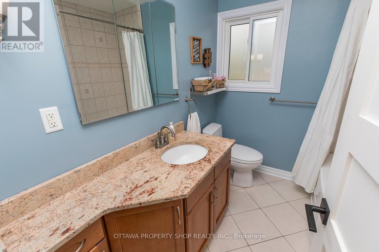 28818668/2428-greys-creek-road/osgoode-twp-north-of-reg-rd-6/ottawa/ontario/K4P1N7_13