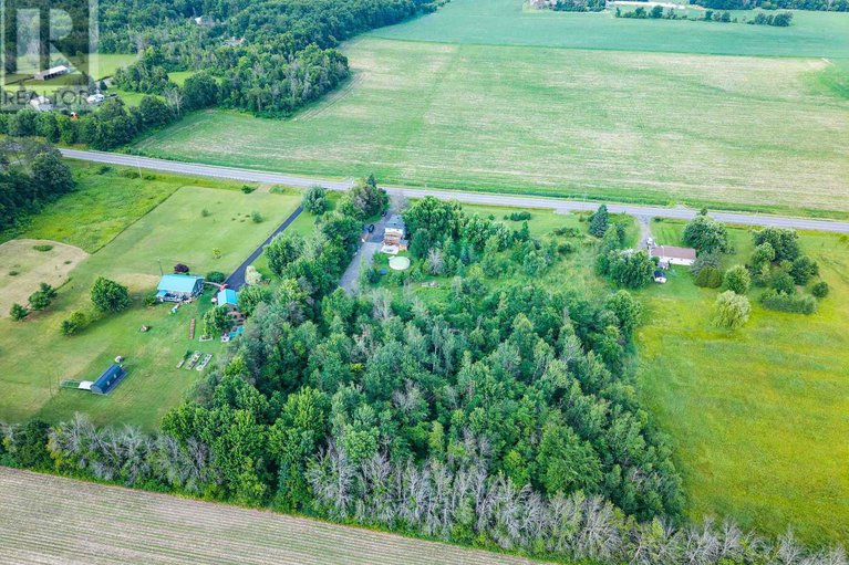 28564851/5042-johnson-road/south-glengarry-charlottenburgh-twp/south-glengarry/ontario/K0C2J0_45