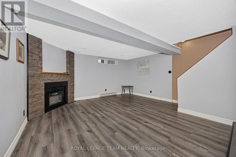 28523246/77-12-bentbrook-crescent/heritage-park/ottawa/ontario/K2J3X9_32
