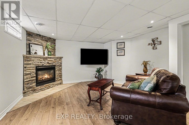 29556769/91-rembrandt-drive/embrun/russell/ontario/K0A1W0_23