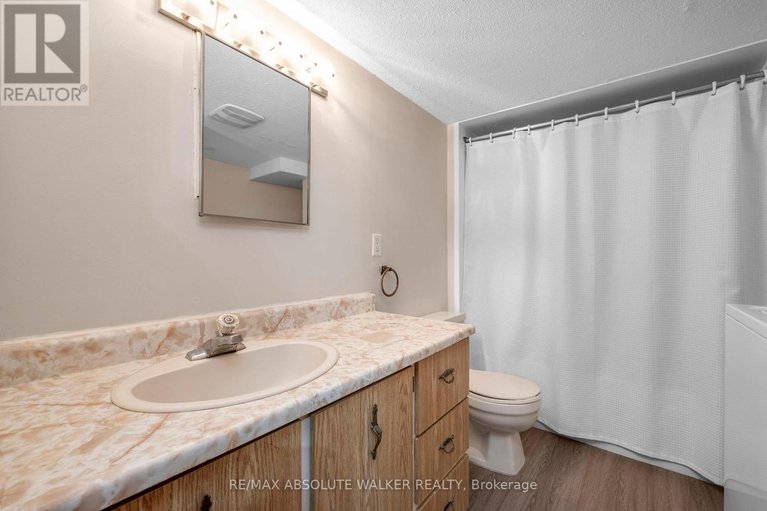 29651246/1290-st-jean-street/convent-glen-south/ottawa/ontario/K1C1N6_44