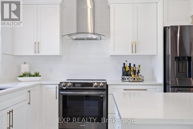 29672533/633-cobalt-street/clarencerockland-twp/clarence-rockland/ontario/K4K0L7_11