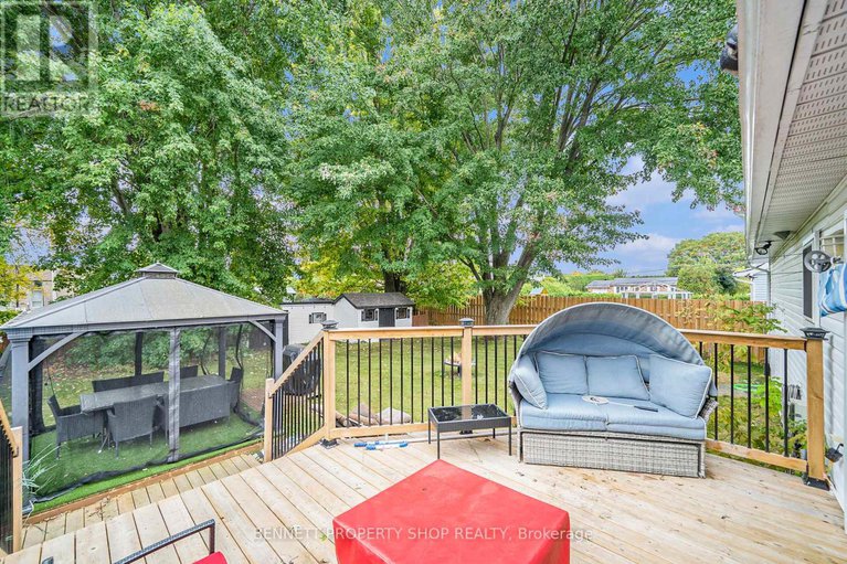 28930640/15-maisonneuve-street/clarencerockland-twp/clarence-rockland/ontario/K0A1E0_30