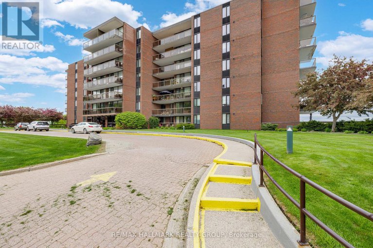 28387491/700-eagleson-road-suite-105/ottawa/ontario/K2M2G9_43