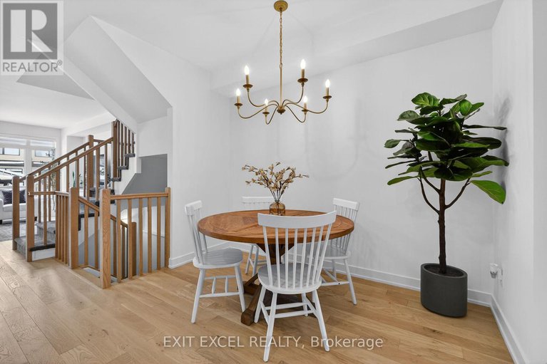 29373647/240-zinnia-way/riverside-southgloucester-glen/ottawa/ontario/K4M0K8_5