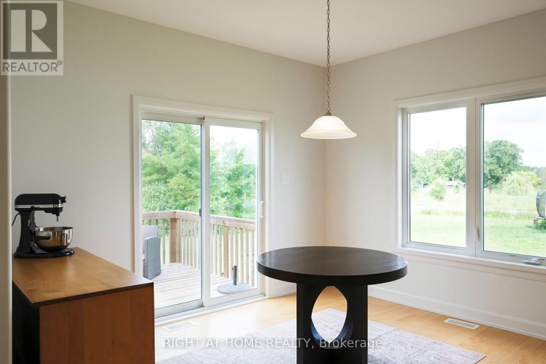28657224/219-owen-lucas-street/mcnabbraeside-twps/mcnabbraeside/ontario/K7S3G8_8