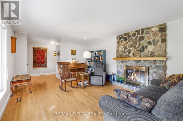 28835567/1115-golf-club-road-n/champlain-twp/champlain/ontario/K6A2R2_4