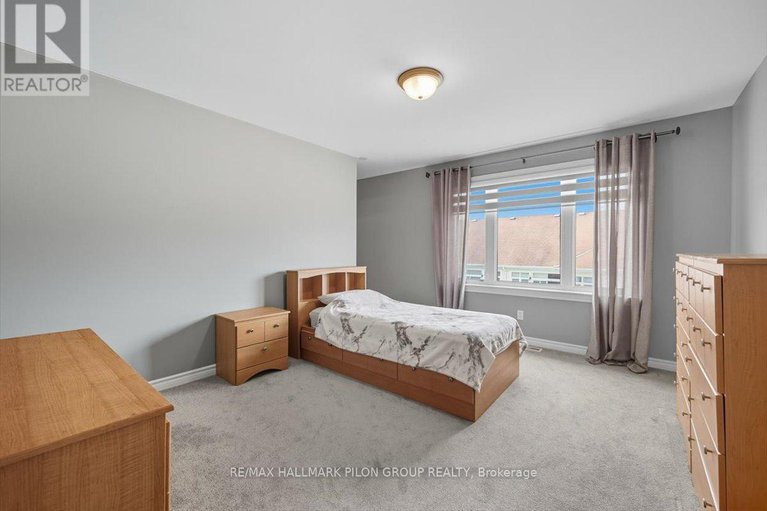 28853468/502-strasbourg-street/avalon-west/ottawa/ontario/K4A0M7_18