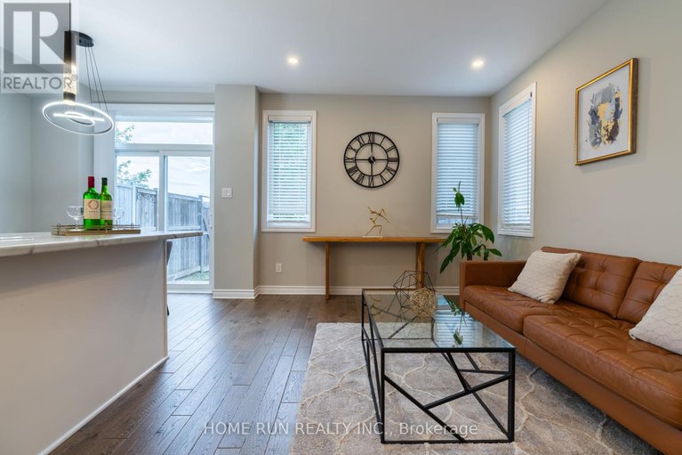 28823444/974-kilbirnie-drive/half-moon-bay/ottawa/ontario/K2J6E6_12