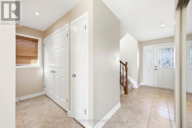 29600169/234-branthaven-street/avalon-east/ottawa/ontario/K4A0H6_6