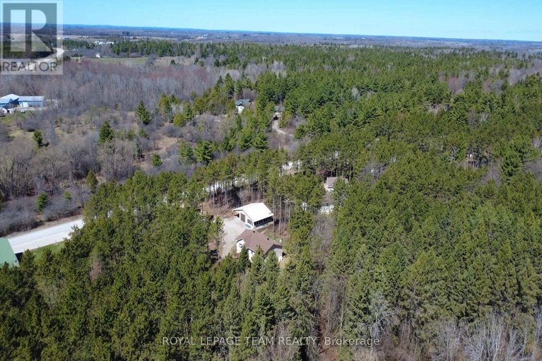 29639419/130-station-road/drummondnorth-elmsley-north-elmsley-twp/drummondnorth-elmsley/ontario/K7A4S4_31