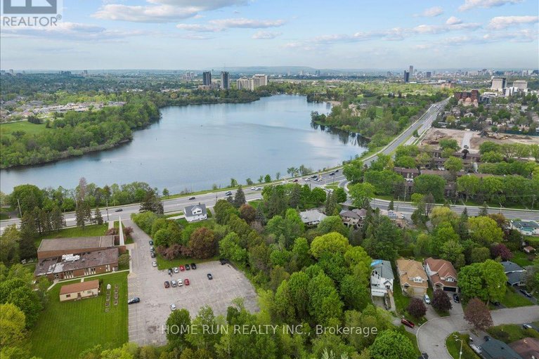 29444216/685-farmington-avenue/riverside-park-south/ottawa/ontario/K1V7H4_80