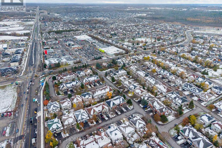29106272/517-devonwood-circle/blossom-parkkemp-parkfindlay-creek/ottawa/ontario/K1T4E4_45