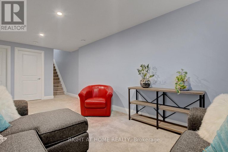 28990497/229-purchase-crescent/stittsville-south/ottawa/ontario/K2S2L7_22