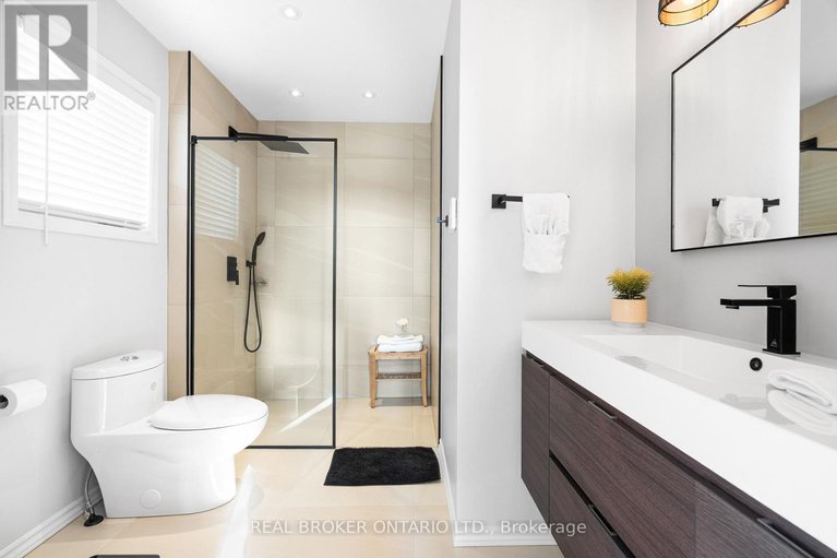 29380188/4-totteridge-avenue/longfields/ottawa/ontario/K2J5G2_27