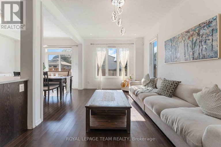 29159210/359-melodie-street/mer-bleuebradley-estatesanderson-park/ottawa/ontario/K1W0L8_6