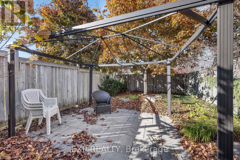 29225786/4596-ogilvie-walk-crescent/carson-grove/ottawa/ontario/K1J1G6_41