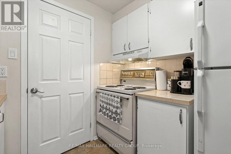 29471570/315-6532-bilberry-drive/orleans-wood/ottawa/ontario/K1C4N9_10