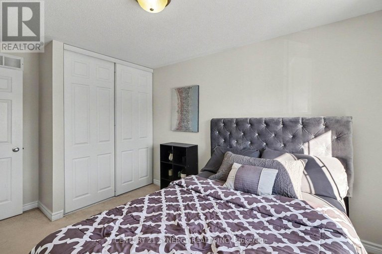 29646953/114-silvermoon-crescent/avalon-east/ottawa/ontario/K4A0P9_24