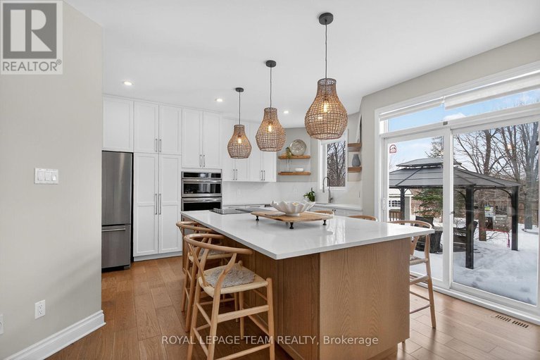 29436864/528-bryce-place/stittsville-north/ottawa/ontario/K2S0N2_9