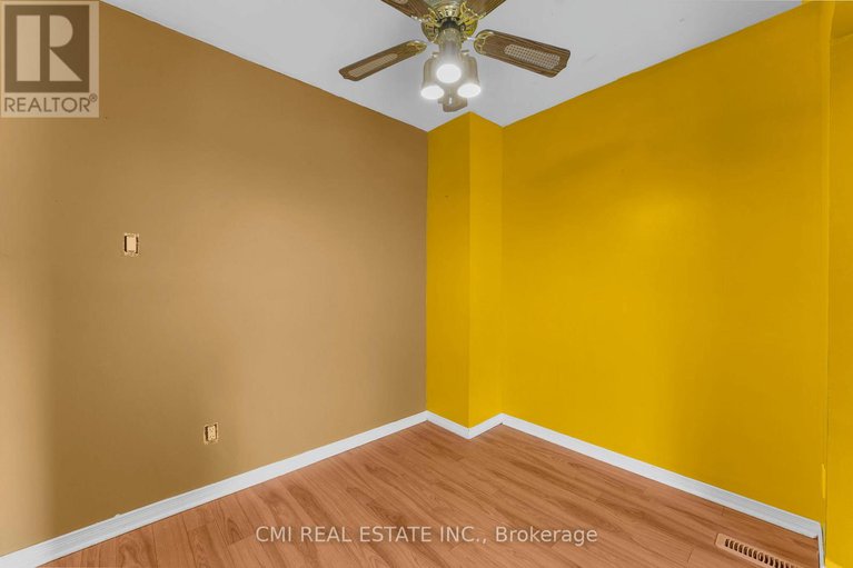 28790260/99-2570-southvale-crescent/sheffield-glenindustrial-park/ottawa/ontario/K1B5B7_27