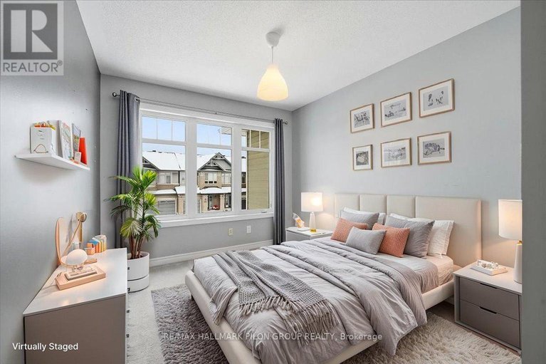 29233592/748-morningstar-way/mer-bleuebradley-estatesanderson-park/ottawa/ontario/K1W0G6_18