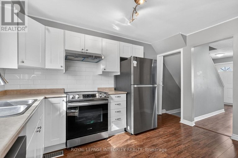 29512677/85-3180-bannon-way/blossom-parkkemp-parkfindlay-creek/ottawa/ontario/K1T1T1_8