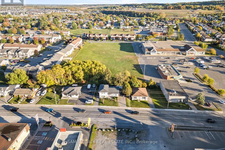 29397949/2709-laurier-street/town-of-rockland/clarence-rockland/ontario/K4K1A3_33